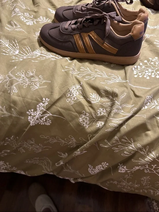 Brown Women's Lace-Up Sneakers with Tan Stripes - Picture 2 of 6